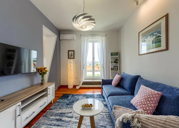 Roof Apartment